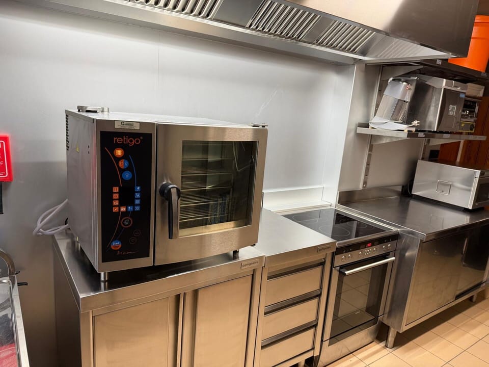 House | Private kitchen | Highchair