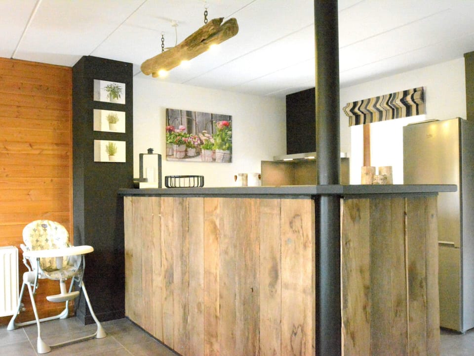 Chalet | Private kitchen | Highchair