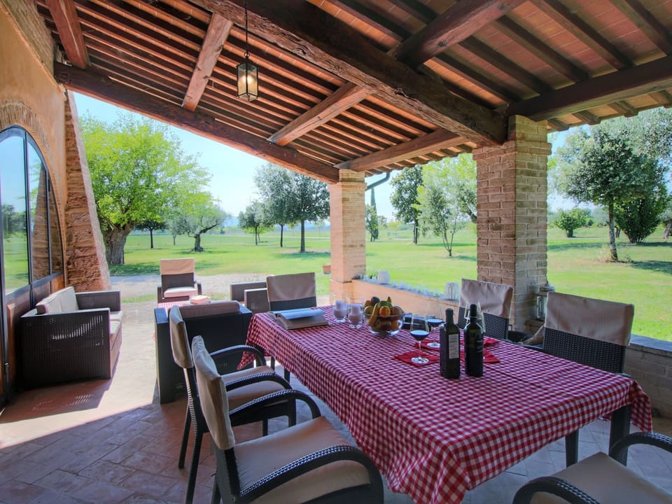 House | Dining