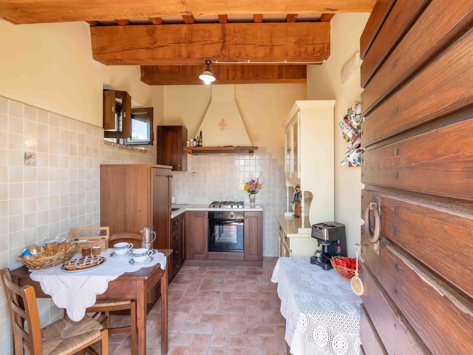 Apartment | Private kitchen | Coffee/tea maker
