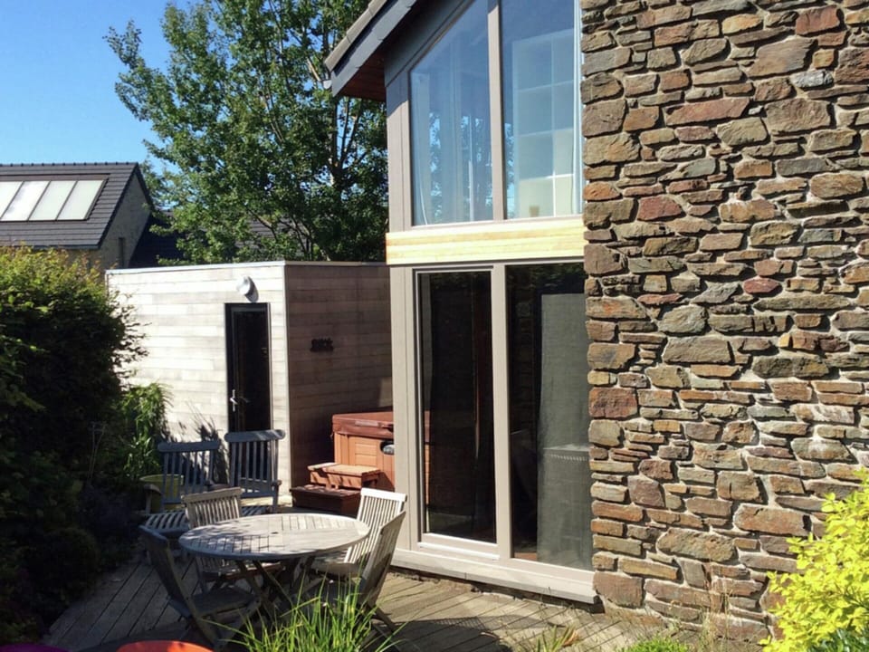House | Balcony
