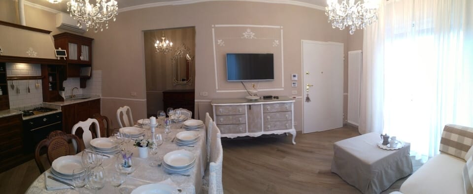 House | Dining