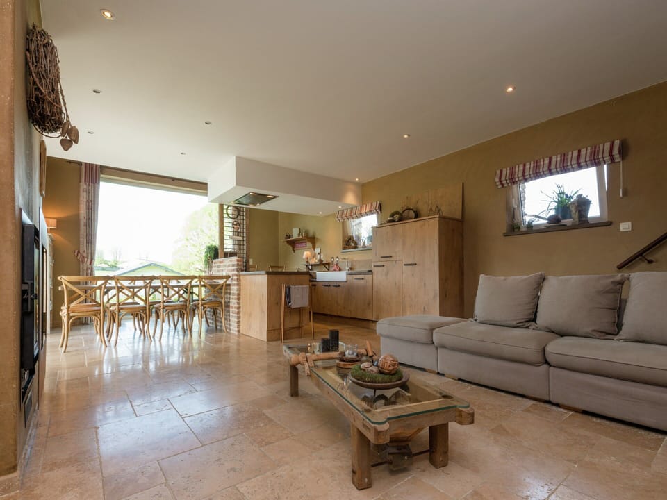House | Living room