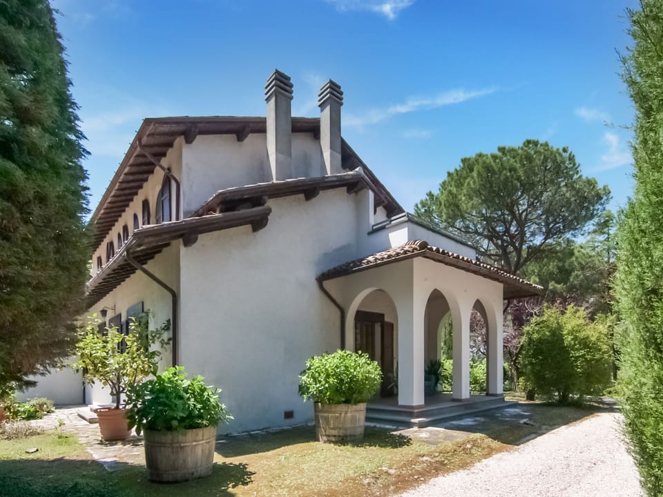 House | Exterior