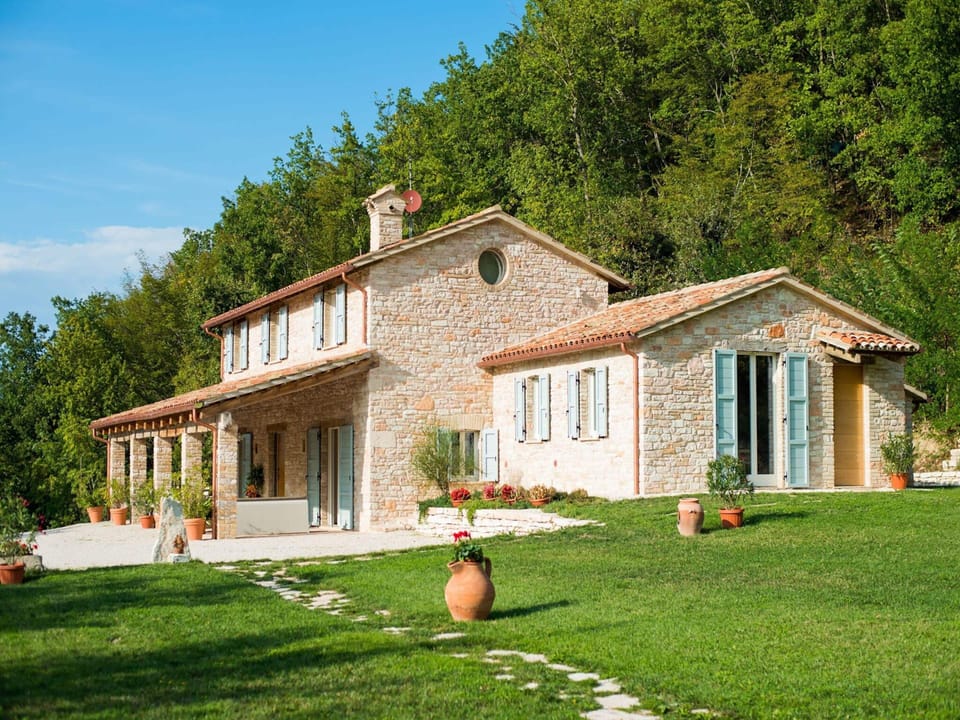 Villa | Exterior