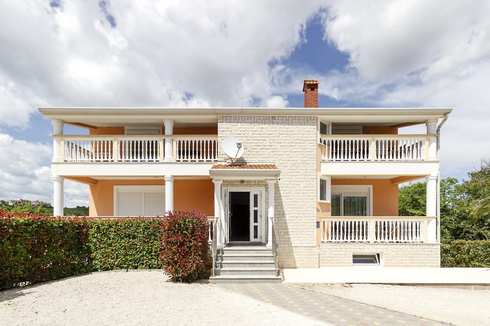 Apartment | Exterior