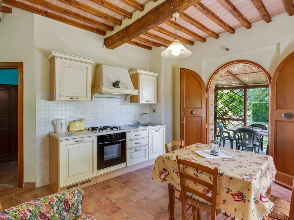 Apartment | Private kitchen | Highchair
