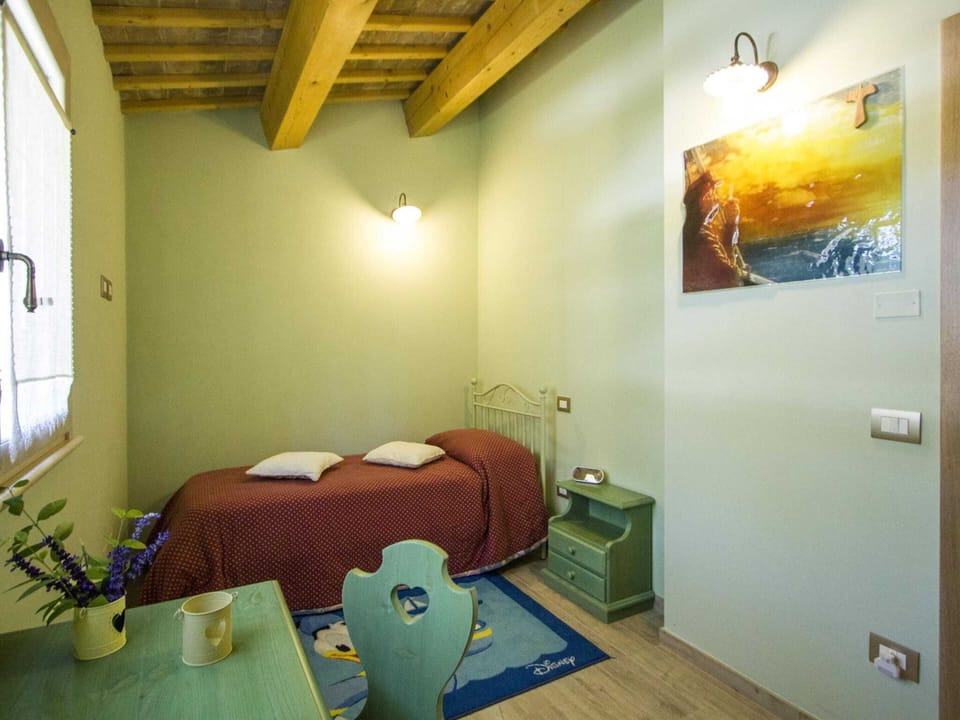 House | 2 bedrooms, individually furnished, bed sheets