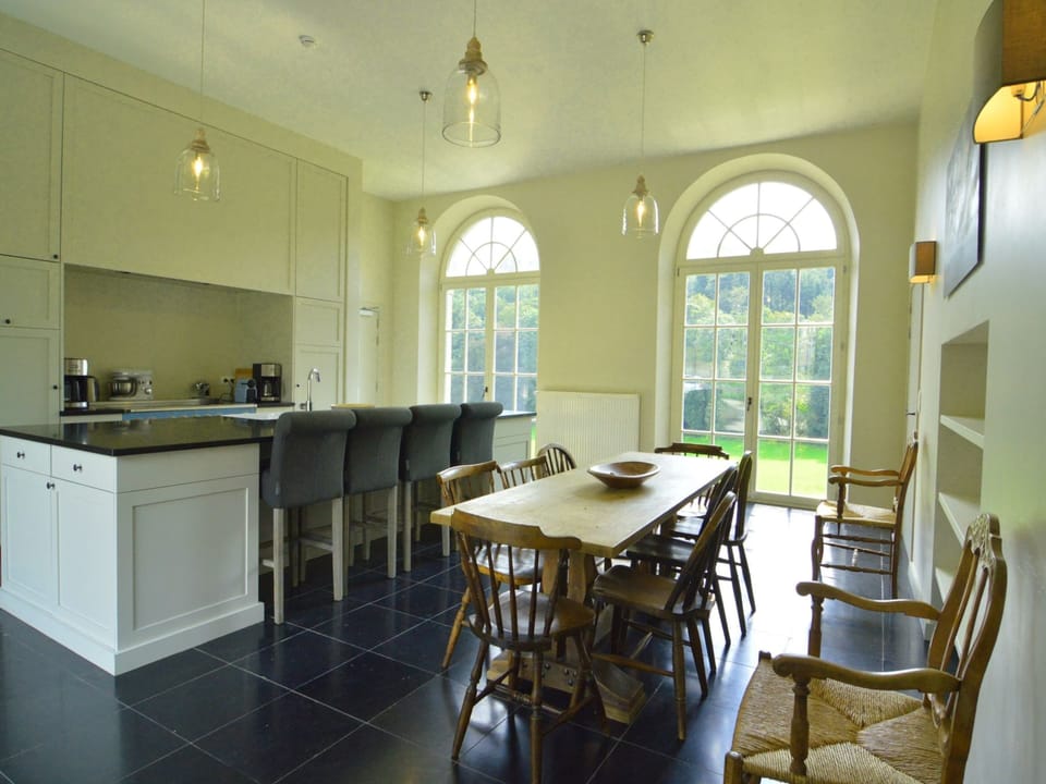 House | Dining
