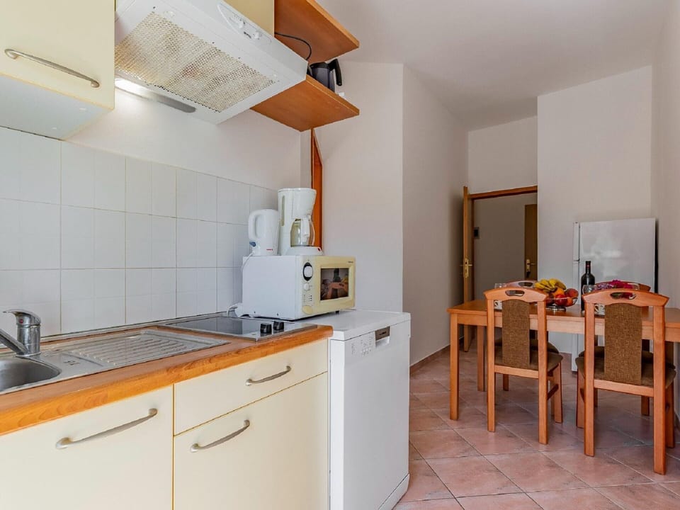 Apartment | Private kitchen