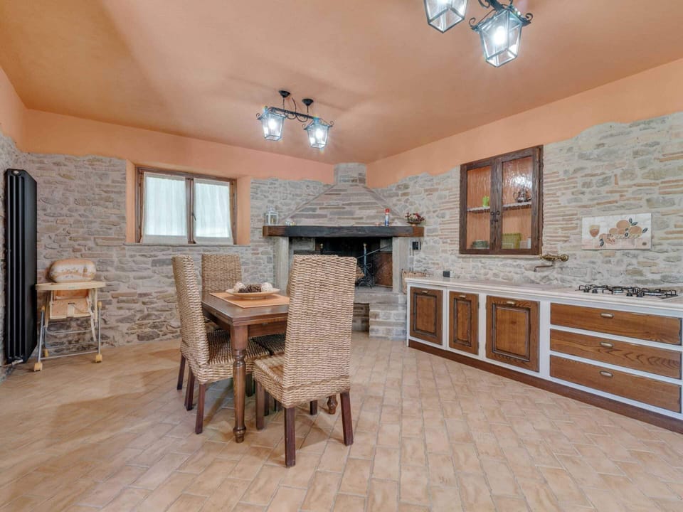 Villa | Dining