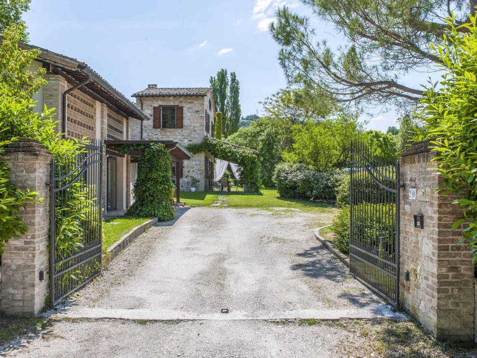 Villa | Exterior