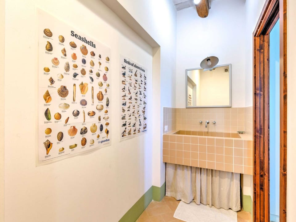 House | Bathroom