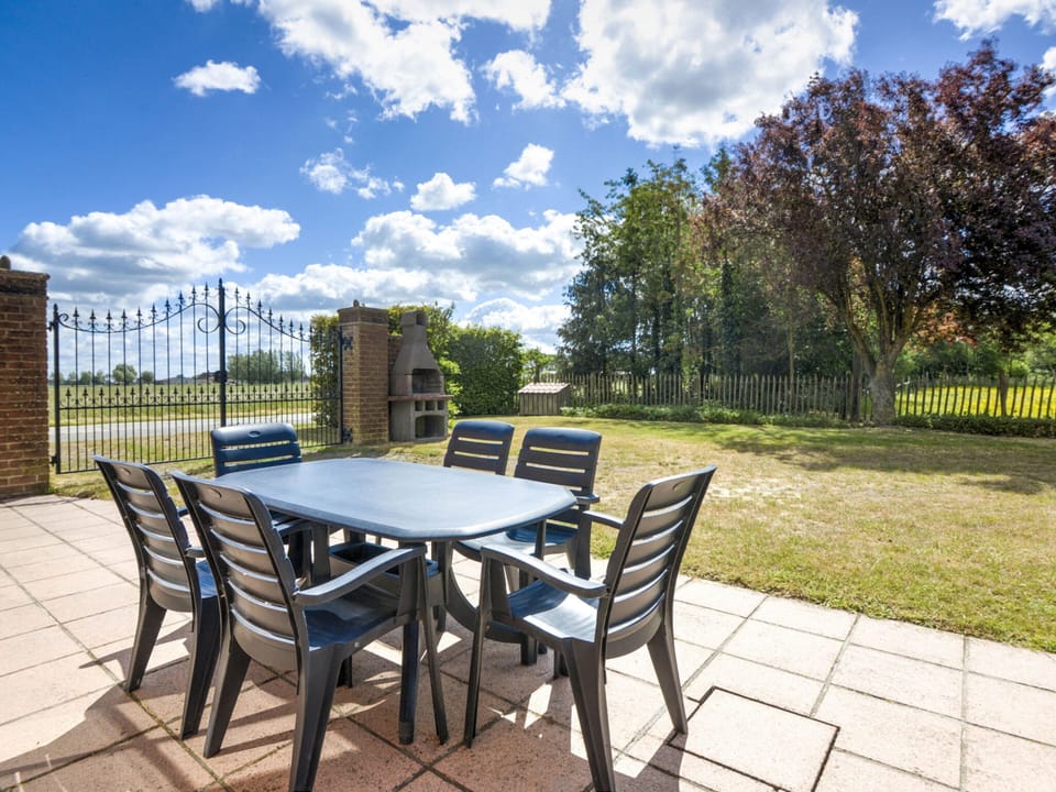 House | Dining