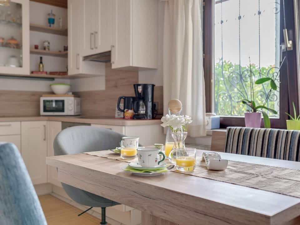 Apartment | Private kitchen | Dishwasher