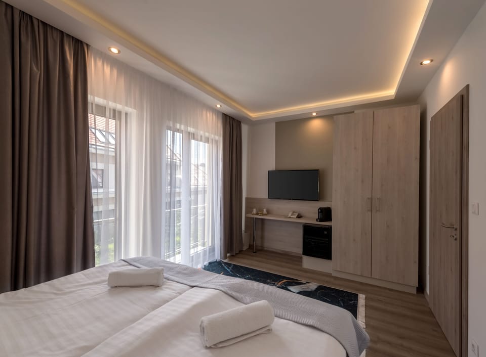 Standard Double Room | Blackout drapes, soundproofing, WiFi (free), bed sheets