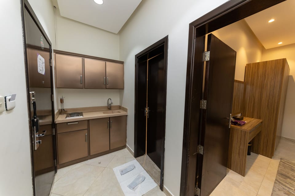 Fridge, electric kettle