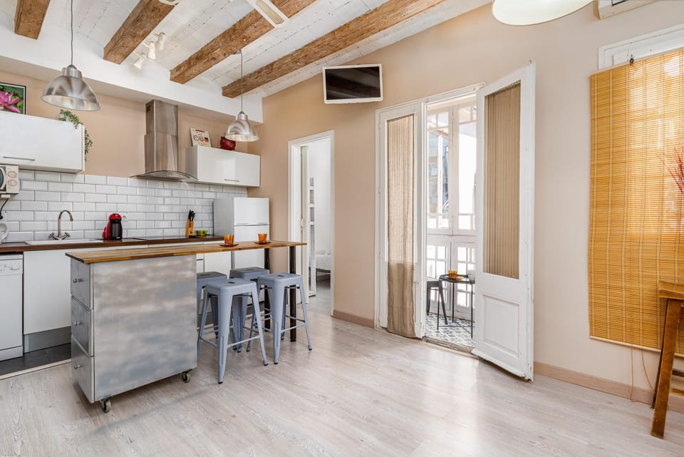 Kitchen and living room 
