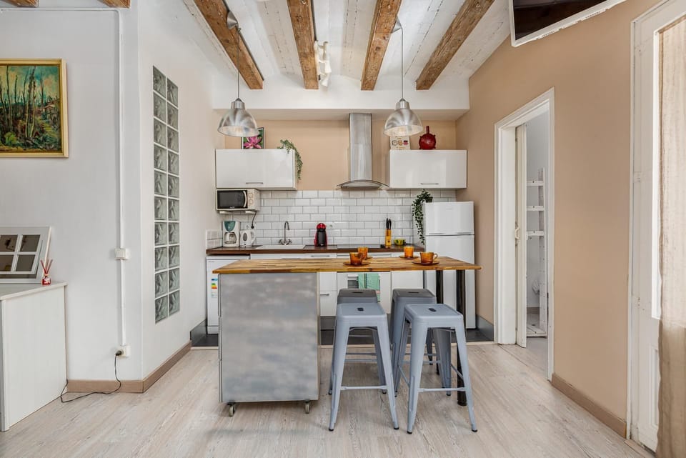 Open kitchen 