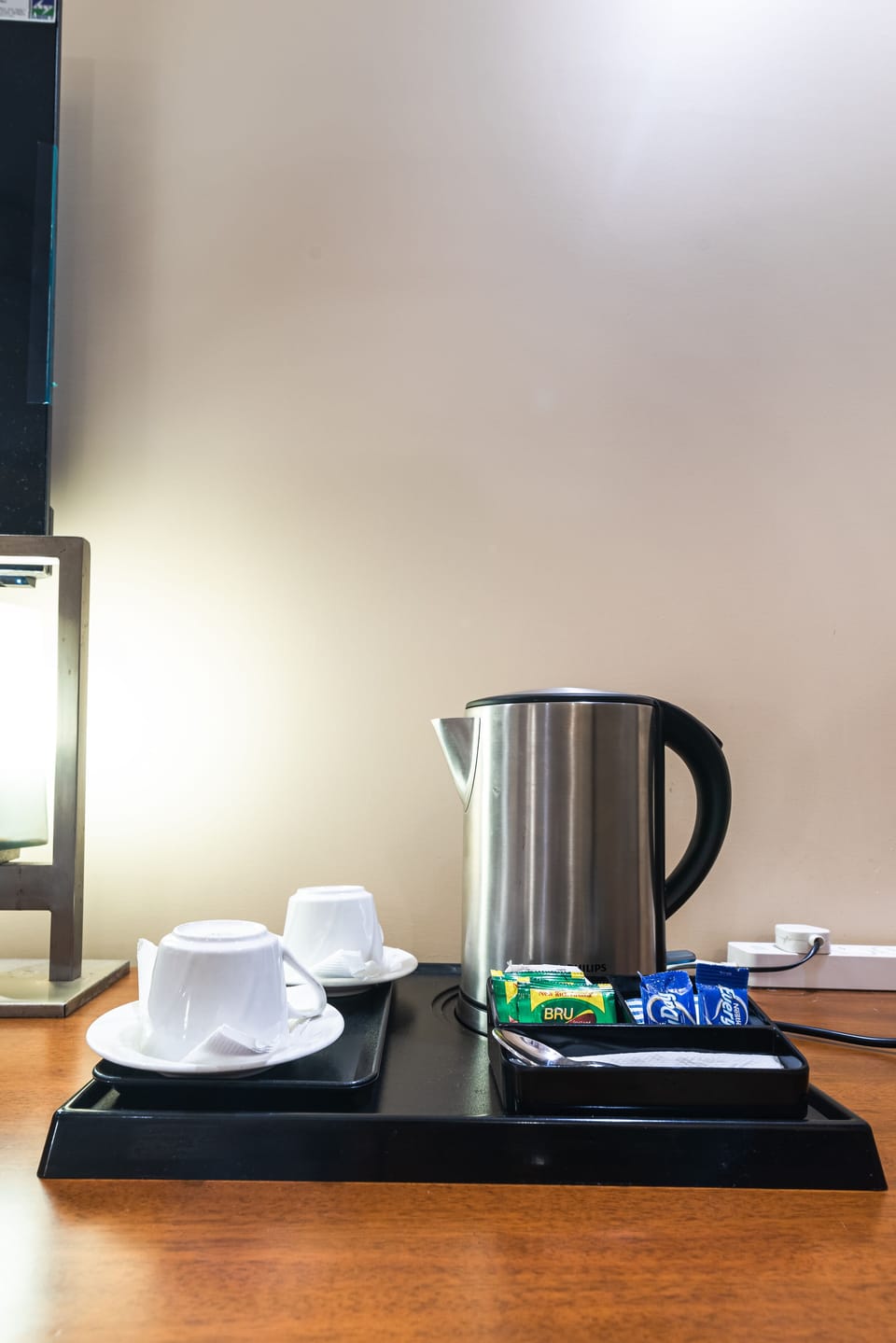 Laptop workspace, free WiFi, bed sheets