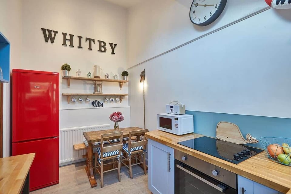No.3 Sandside, Whitby - Stay North Yorkshire