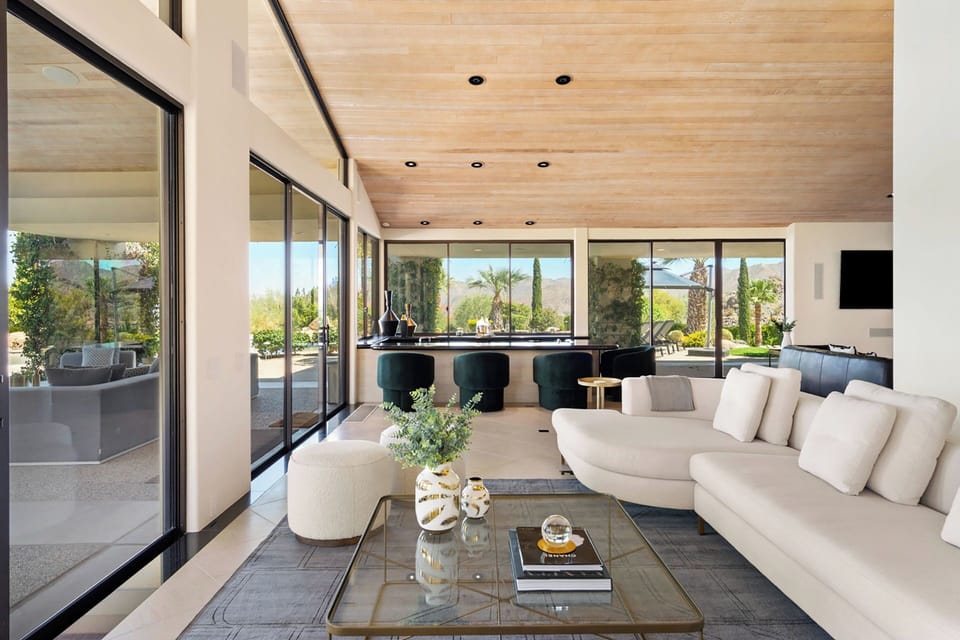 Free flowing floorplan, walls of glass and clerestory windows that showcase the mountains