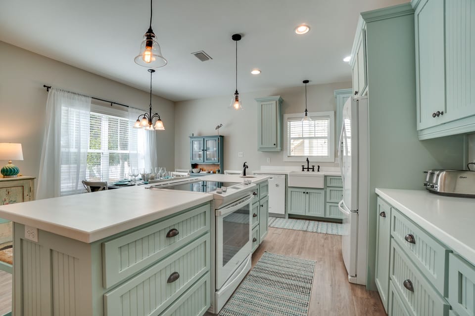 Modern appliances + lots of counterspace for takeout, pizza making, taco night!