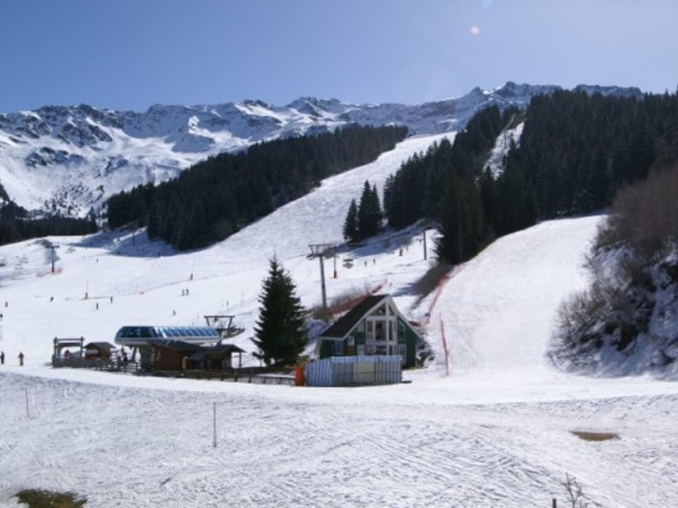Snow and ski sports
