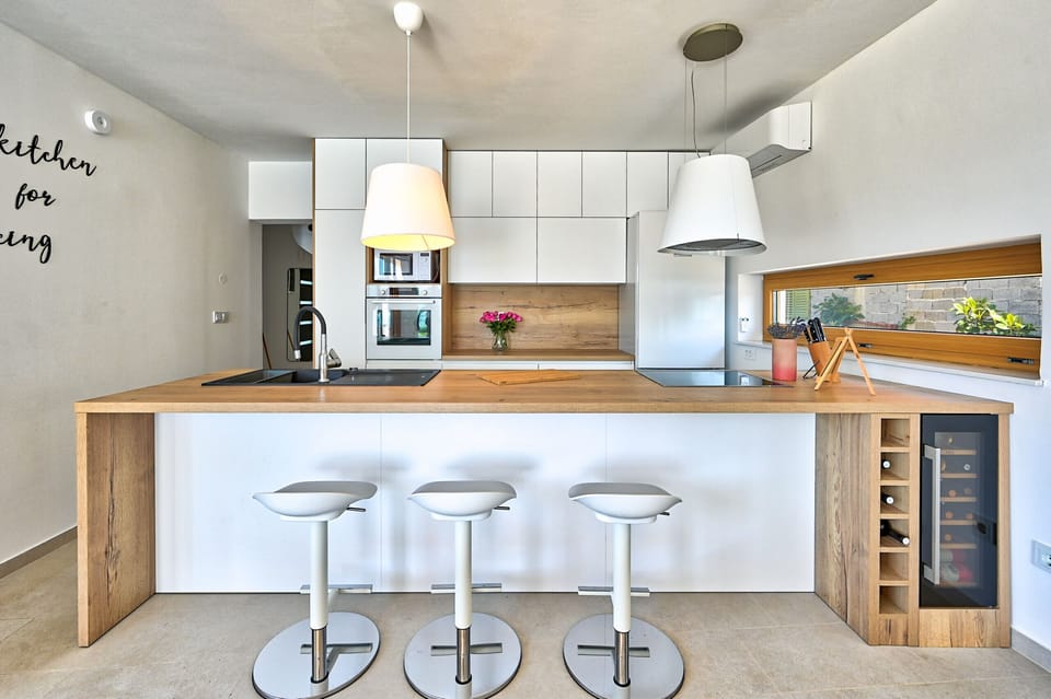 Villa, 4 Bedrooms, Private Pool, Sea View | Private kitchen | Microwave, oven, dishwasher, coffee/tea maker