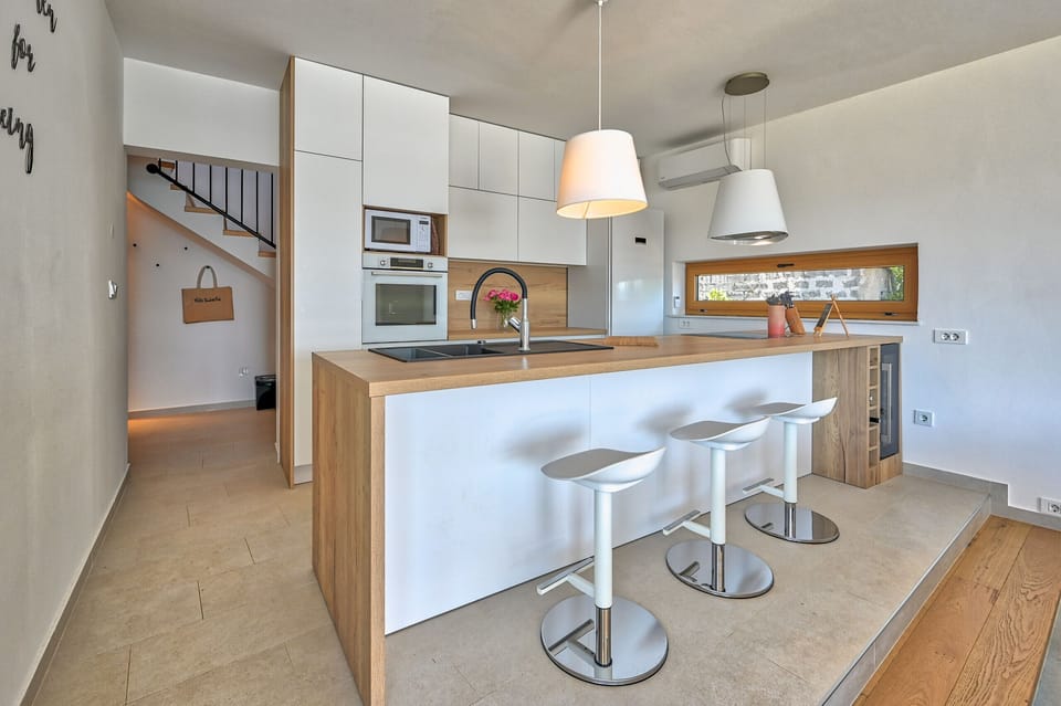 Villa, 4 Bedrooms, Private Pool, Sea View | Private kitchen | Microwave, oven, dishwasher, coffee/tea maker