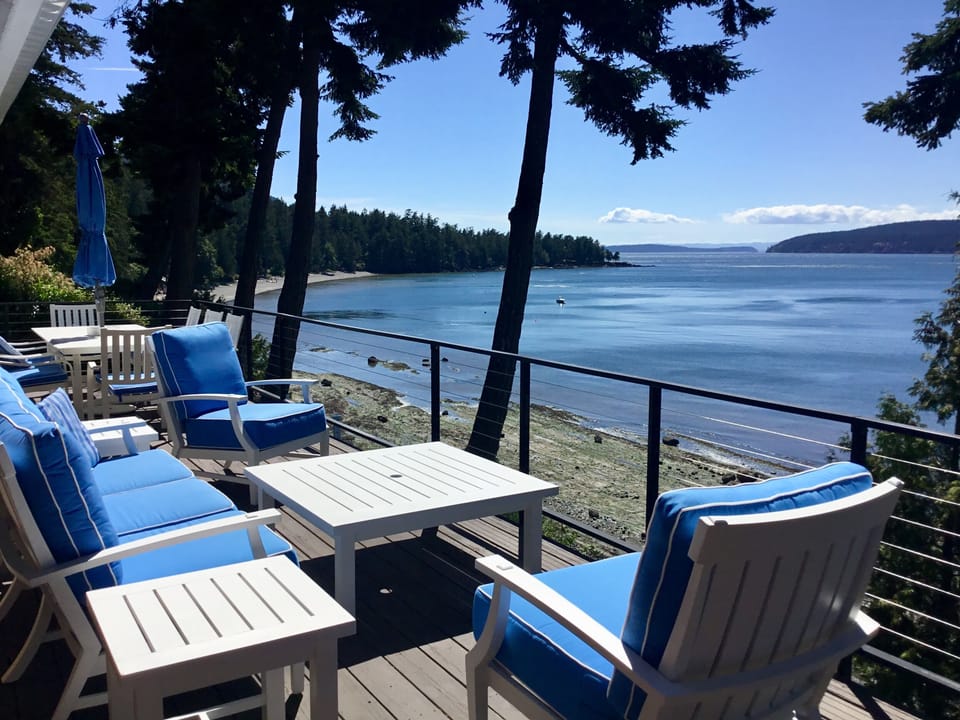 The above video shows a low tide, revealing a dramatic shoreline  to explore.