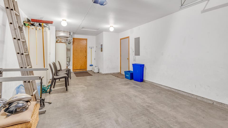 House, 2 Queen Beds (Coyote - Unit 9) | Interior