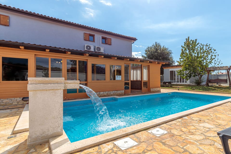 Private Pool