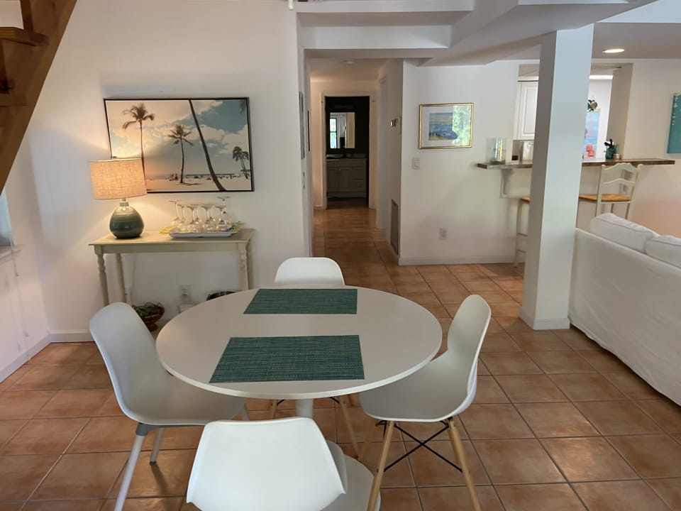 Downstairs dining room 