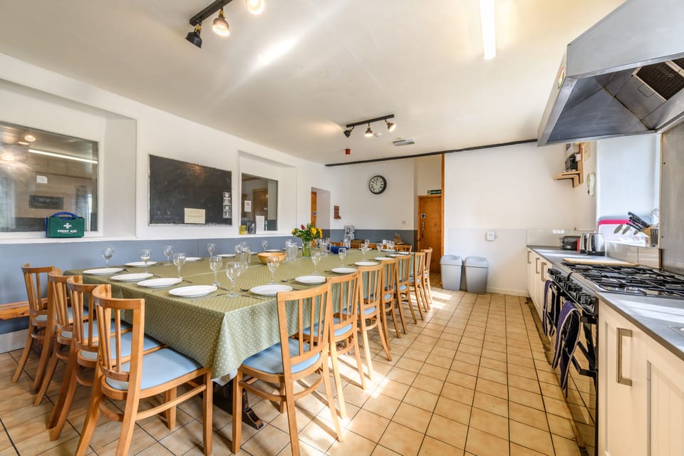 House | Private kitchen | Fridge, microwave, oven, stovetop
