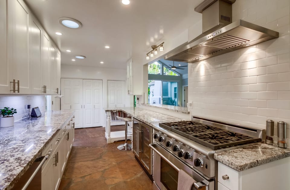 Enjoy the ease of a fully equipped kitchen with plenty of space to cook.