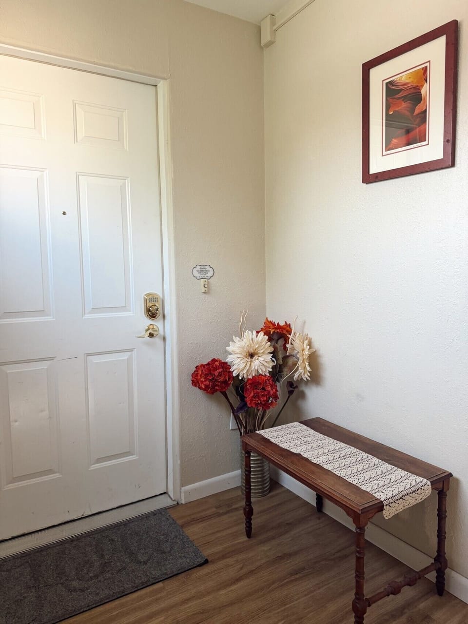 Entry way landing