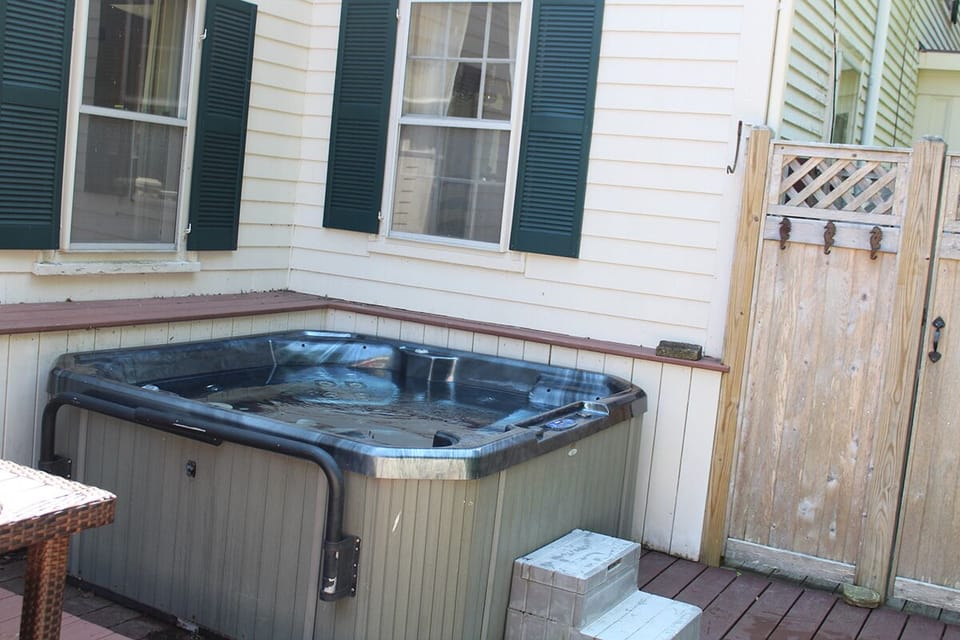 Hot Tub on the deck