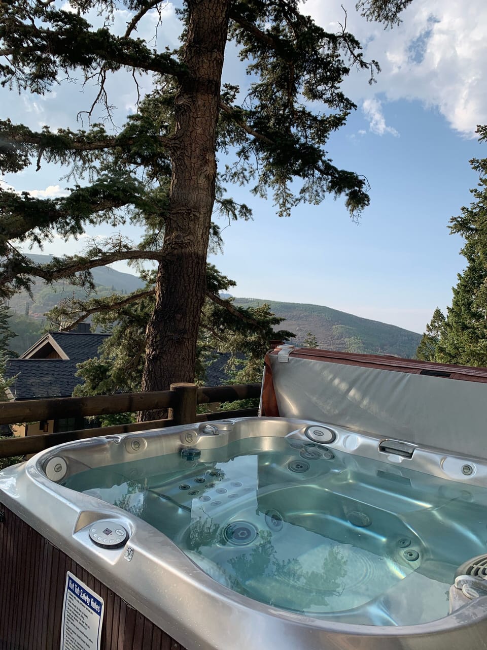 outdoor hot tub