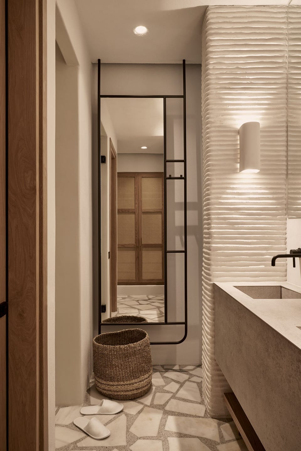 Shower, free toiletries, hair dryer, bathrobes
