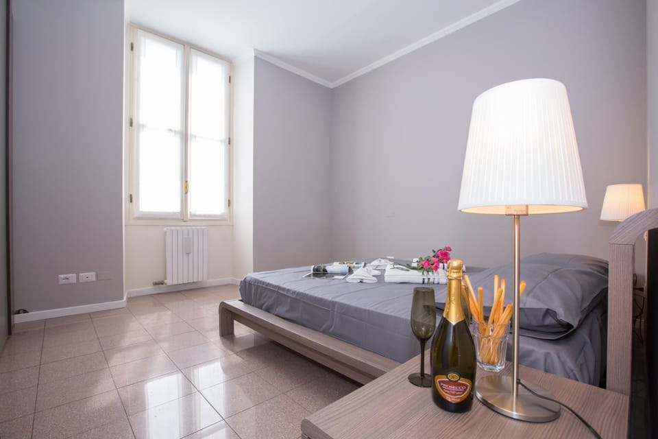 Family Apartment, Multiple Bedrooms, Lakeside (Casa Daniele) | 3 bedrooms, individually decorated, individually furnished