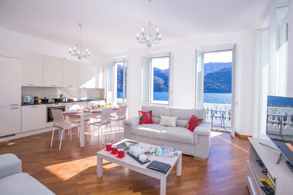 Family Apartment, Multiple Bedrooms, Lakeside (Villa Larius Balcone) | Living area | Flat-screen TV, heated floors