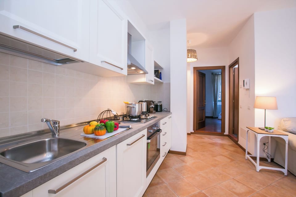 Family Apartment, 2 Bedrooms, Terrace (Casa Al Prato Apt. B) | Private kitchen | Coffee/tea maker, oven, stovetop, electric kettle