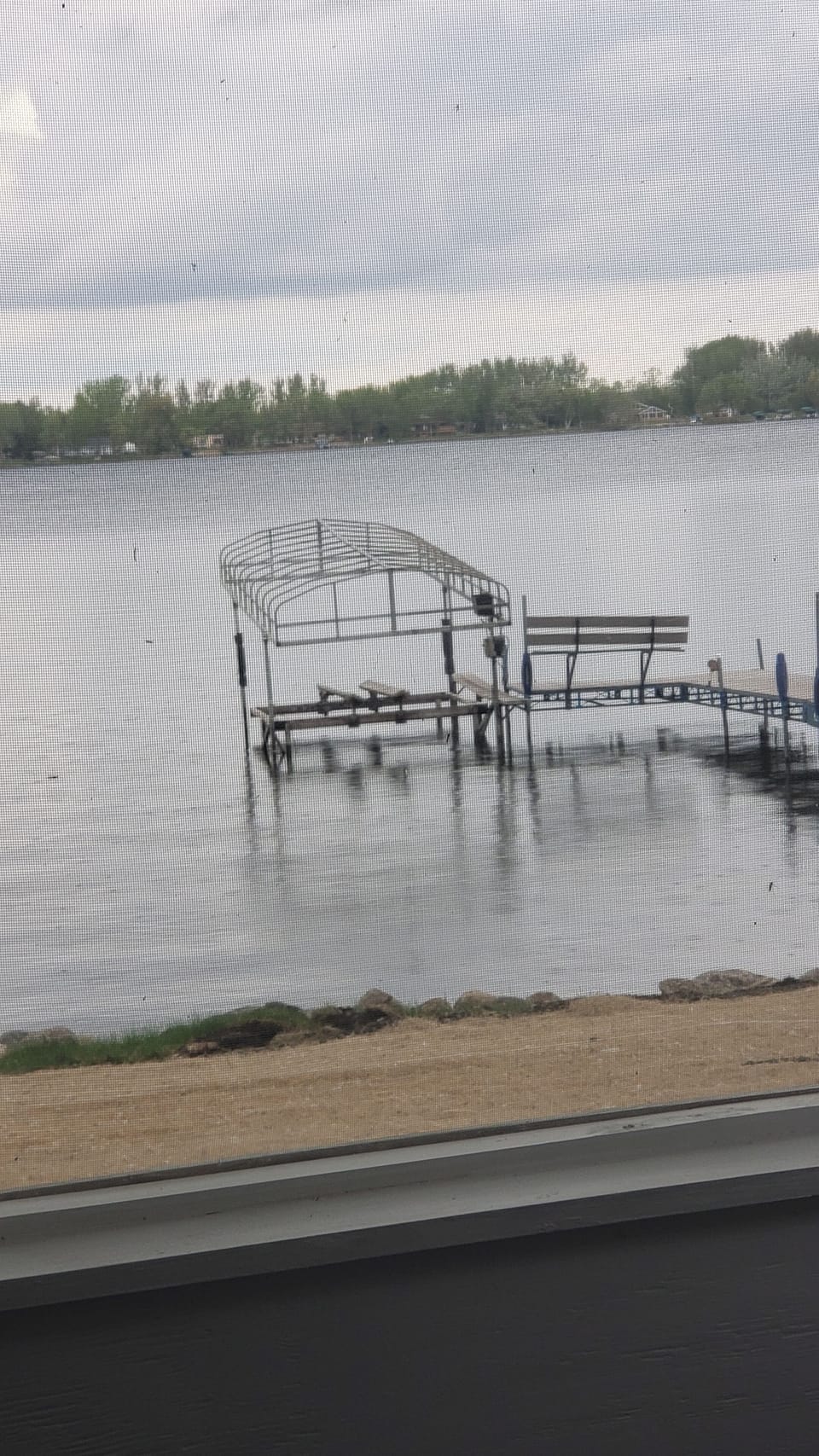 Power boat lift to use with your fishing boat. Plus a long dock to fish from.