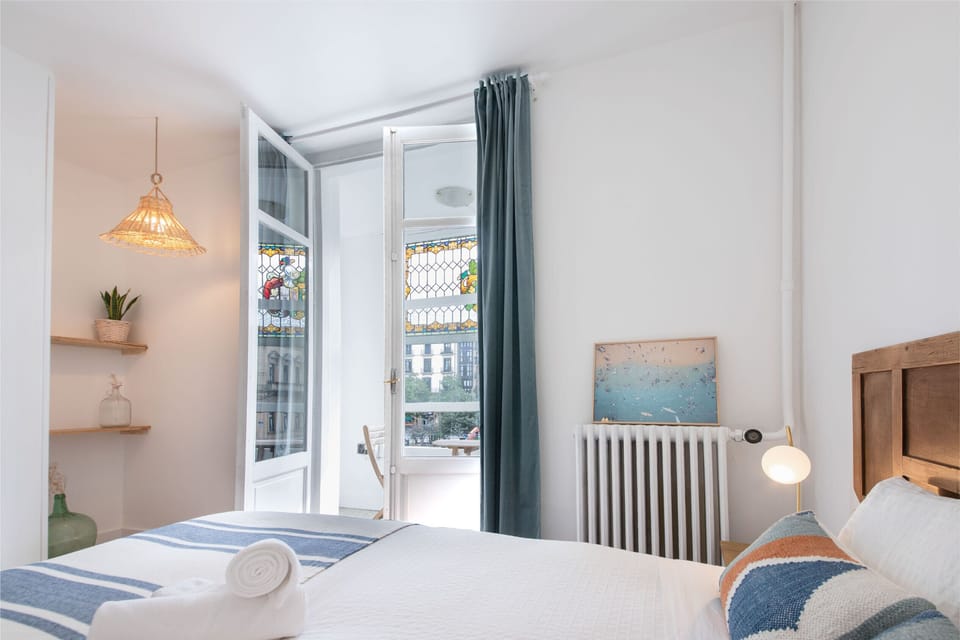 Double Room, Shared Bathroom (4) | Individually decorated, free WiFi, bed sheets