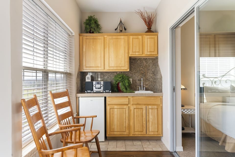 Wet Bar
