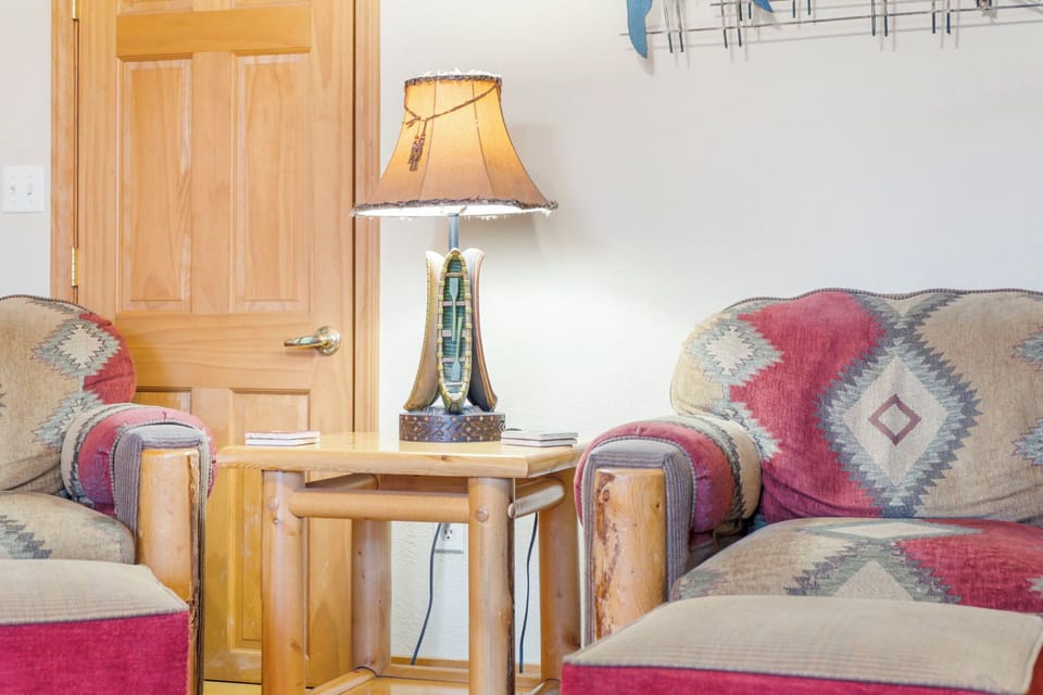 Lodge Decor