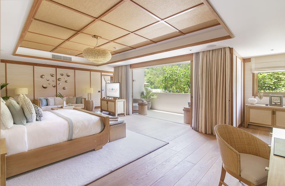 Deluxe Suite, Private Pool, Mountain View | Premium bedding, minibar, in-room safe, desk