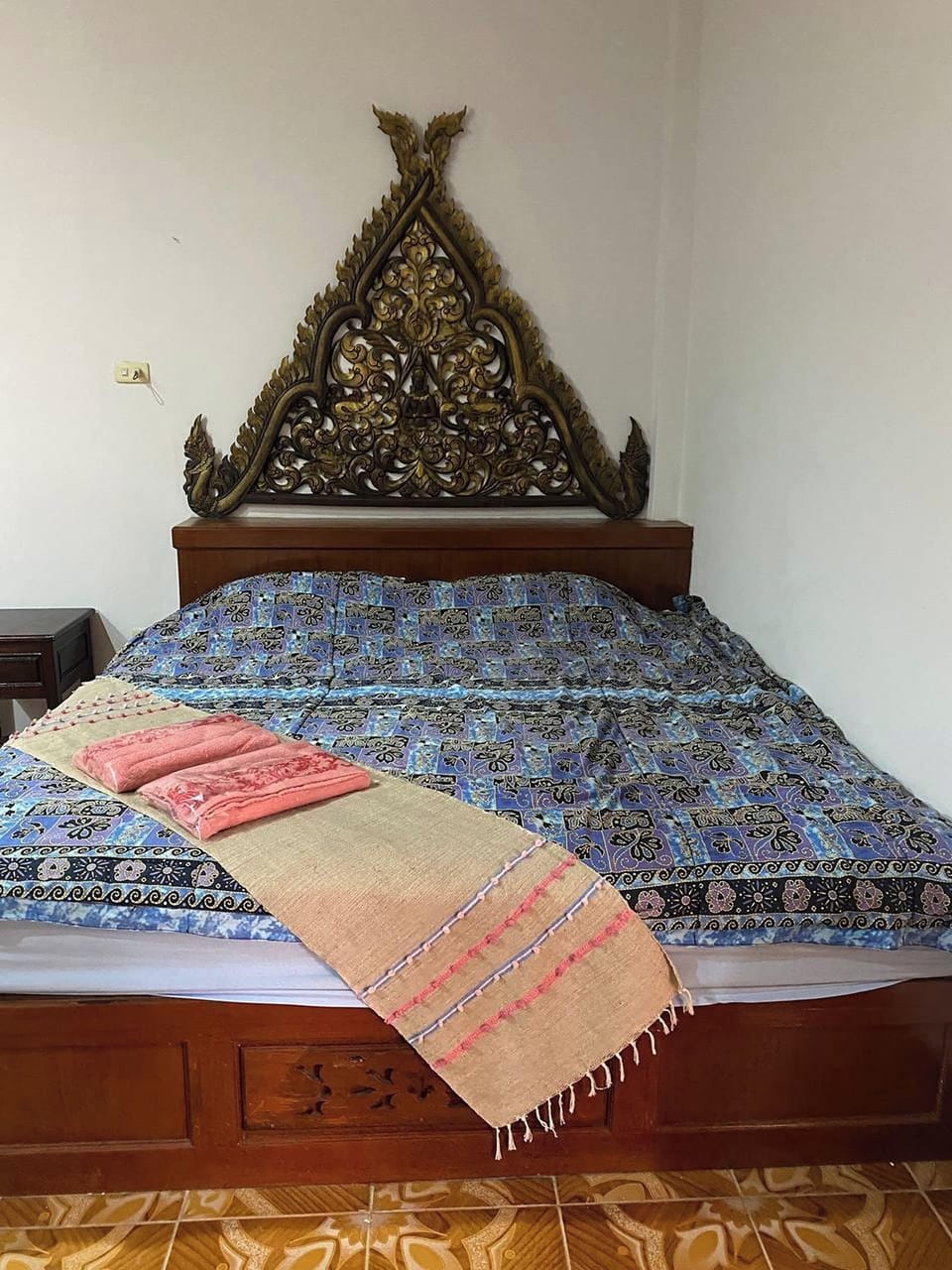 Family Room | Desk, free WiFi, bed sheets