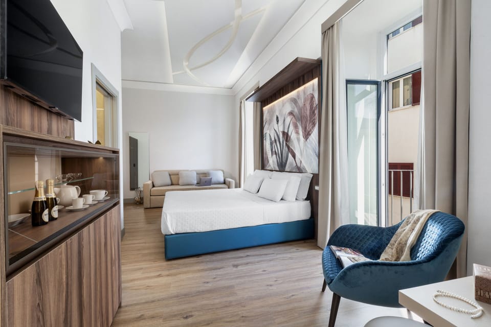 Superior Room | Free minibar, in-room safe, individually furnished, desk